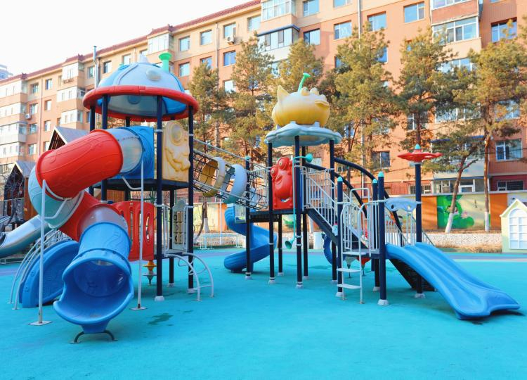 Multifunctional Outdoor Playground Multifunctional Outdoor Playground